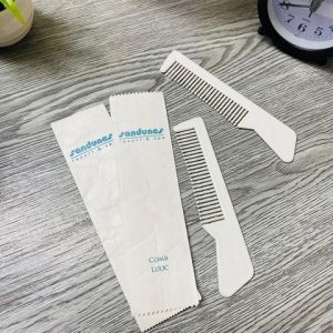 Lược Khách Sạn